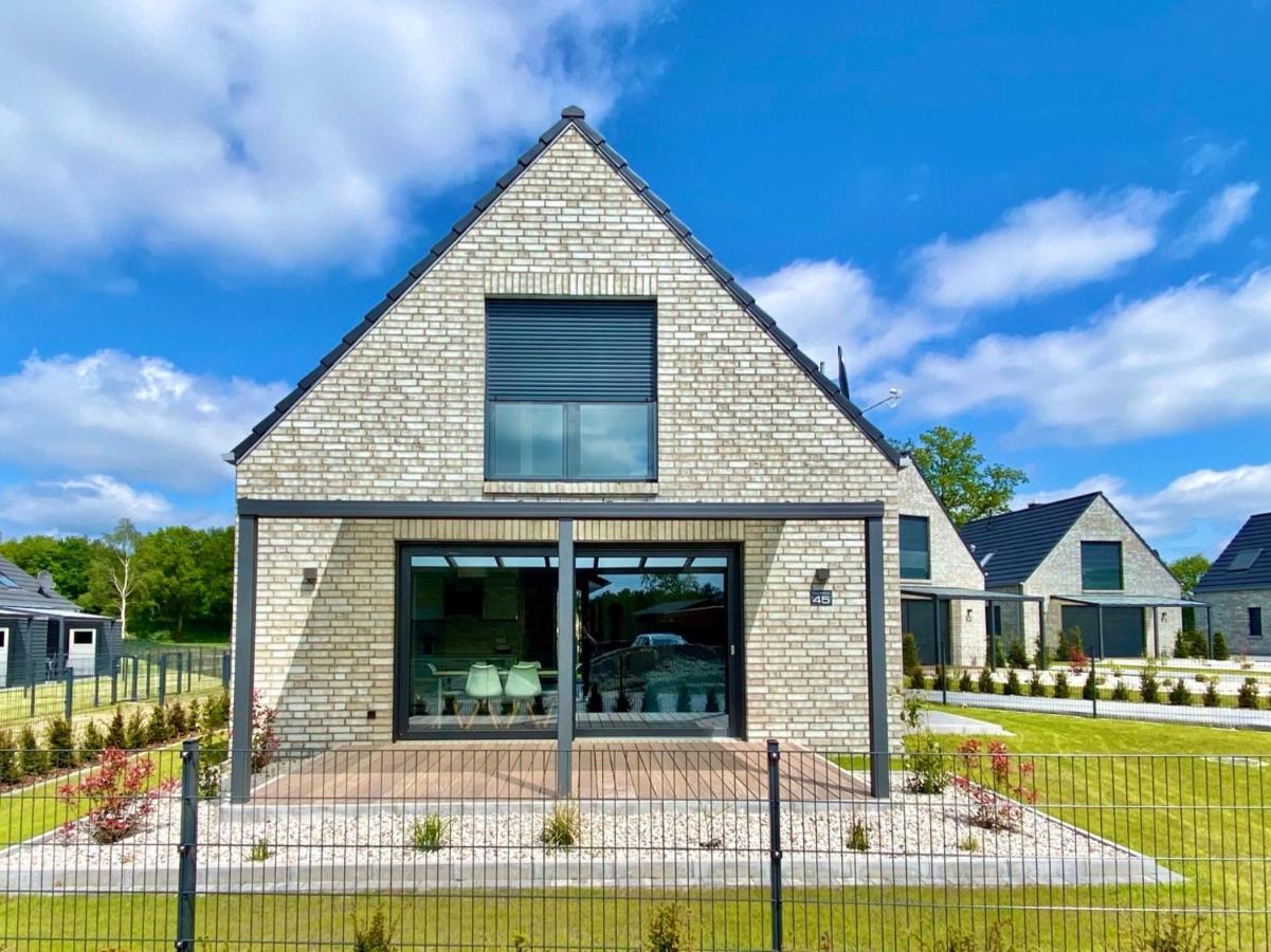 Ferienhaus Seestern am Harkebrügger See mit Sauna und Kamin Barssel  Exterior foto